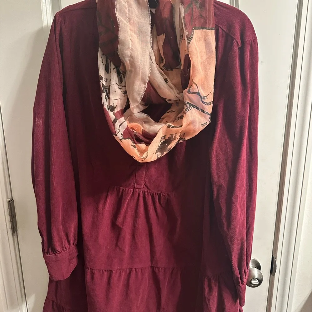 Patterned Scarf - Picture 1 of 4
